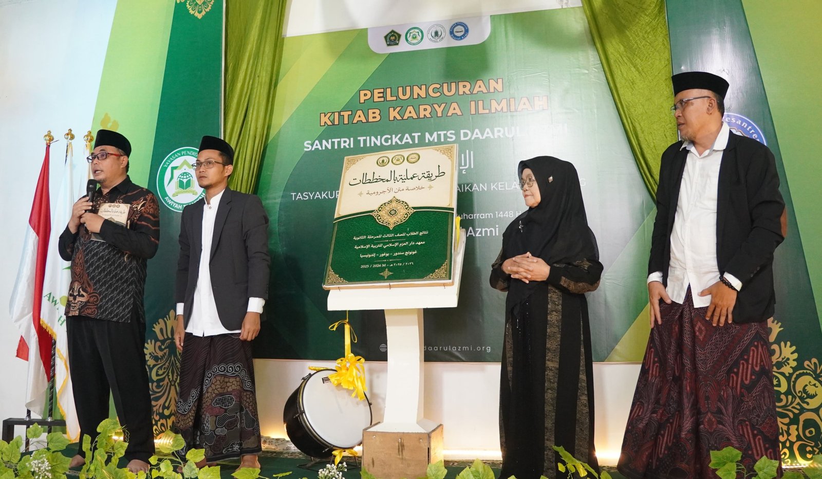 Peluncuran Kitab Karya Ilmiah Santri Ponpes Daarul Azmi, Bukti Tradisi Literasi dan Keilmuan Pesantren